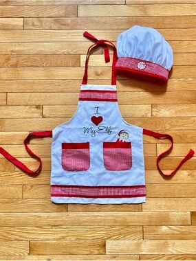 I ❤️ My Elf kid’s apron & chef hat!